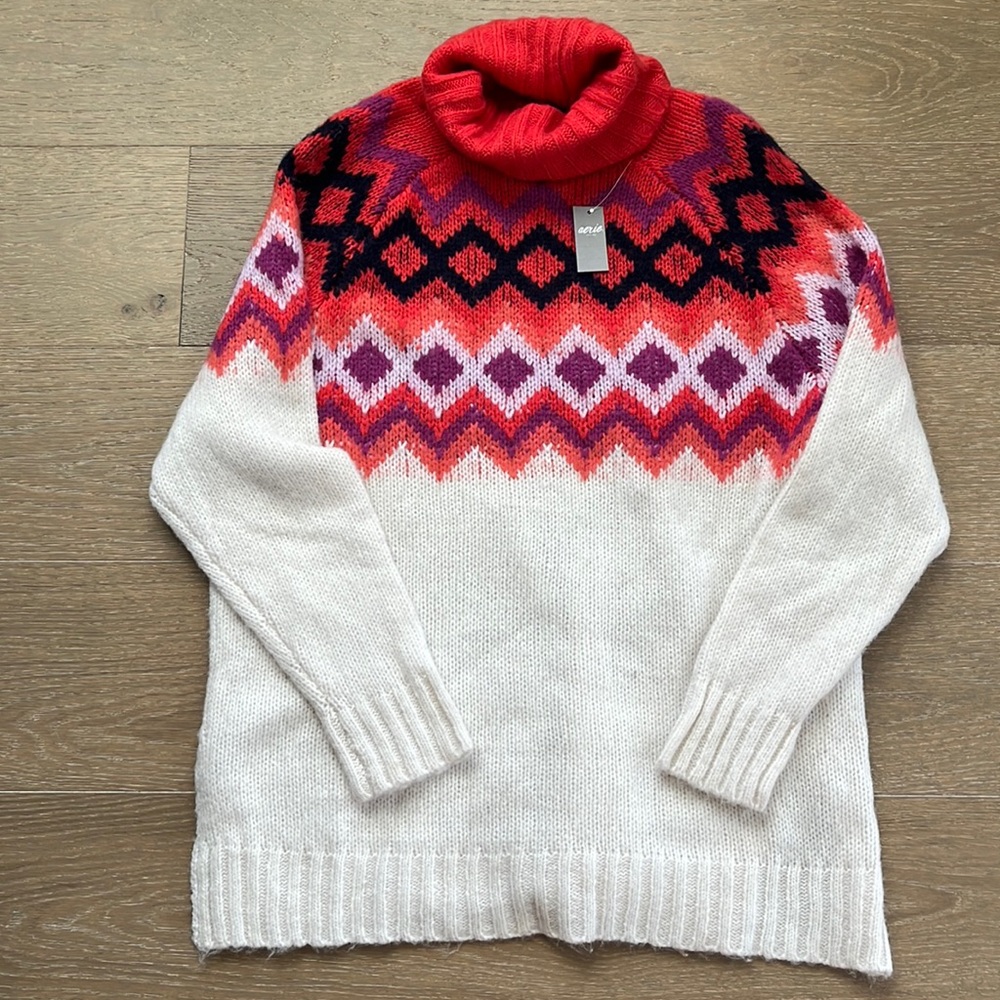 NWT aerie Oversized Turtleneck Sweater size small